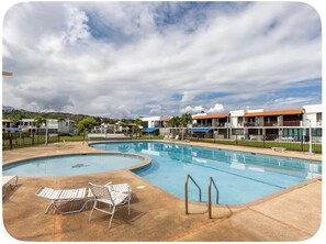 Pool - Sal y Brisa Beach apt near rainforest (Río Grande)