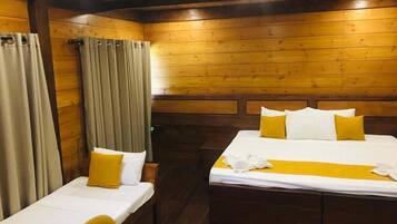 In-room safe, desk, iron/ironing board (on request), WiFi (free)