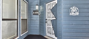 Monochrone madness - Step into a coloring book getaway