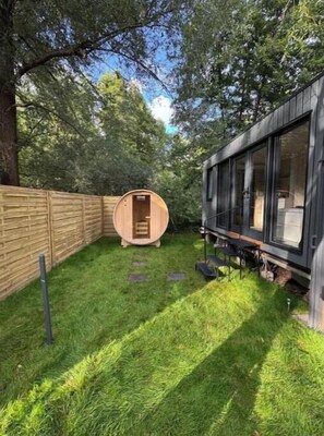 Property grounds - Charming Tiny House by the Lake with a Sauna (Kloster Lehnin)