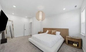 Unclassified image, 4 of 18, button -  DesertColor St. George Spacious 4-bedroom house pool & hot tub front door steps (St. George)