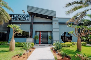 Unclassified image, 4 of 40, button - Casa Bonita Aruba | 4-Bedroom Villa with Private Pool (Oranjestad)