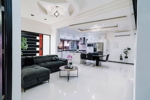 Unclassified image, 3 of 40, button - Casa Bonita Aruba | 4-Bedroom Villa with Private Pool (Oranjestad)