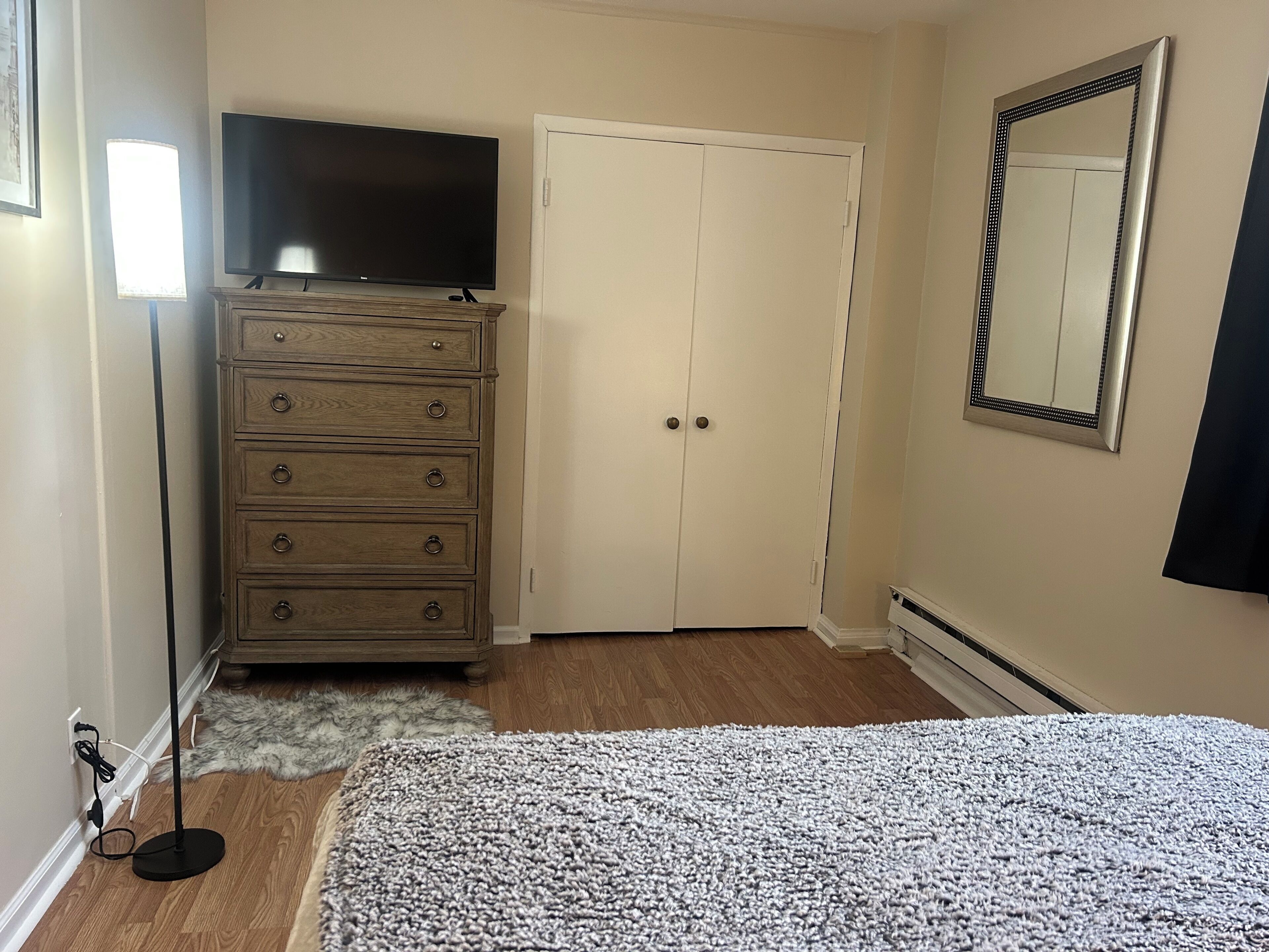 1 bedroom, iron/ironing board, WiFi (free), bed sheets