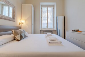 Fer et planche à repasser, Wi-Fi, draps fournis