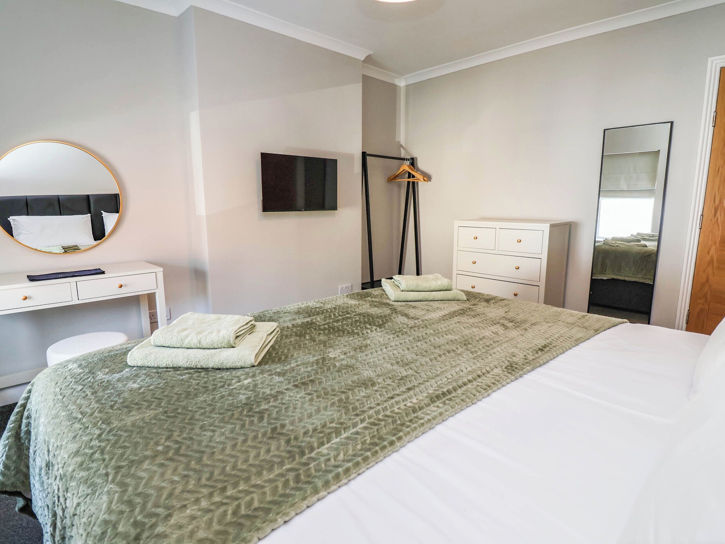 2 bedrooms, free WiFi, individually decorated, individually furnished
