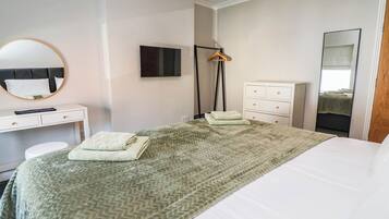2 bedrooms, free WiFi, individually decorated, individually furnished