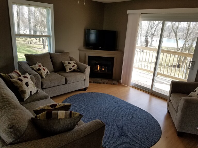Two Bedroom Cottage With Ac/heat In Charming Ferrisburgh, Vt - Vermont