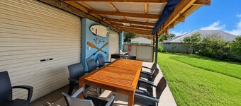 Saltair on Marshall is a beautifully renovated beach house just one street from Dunsborough Beach.
