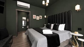 1 bedroom, iron/ironing board, internet, bed sheets