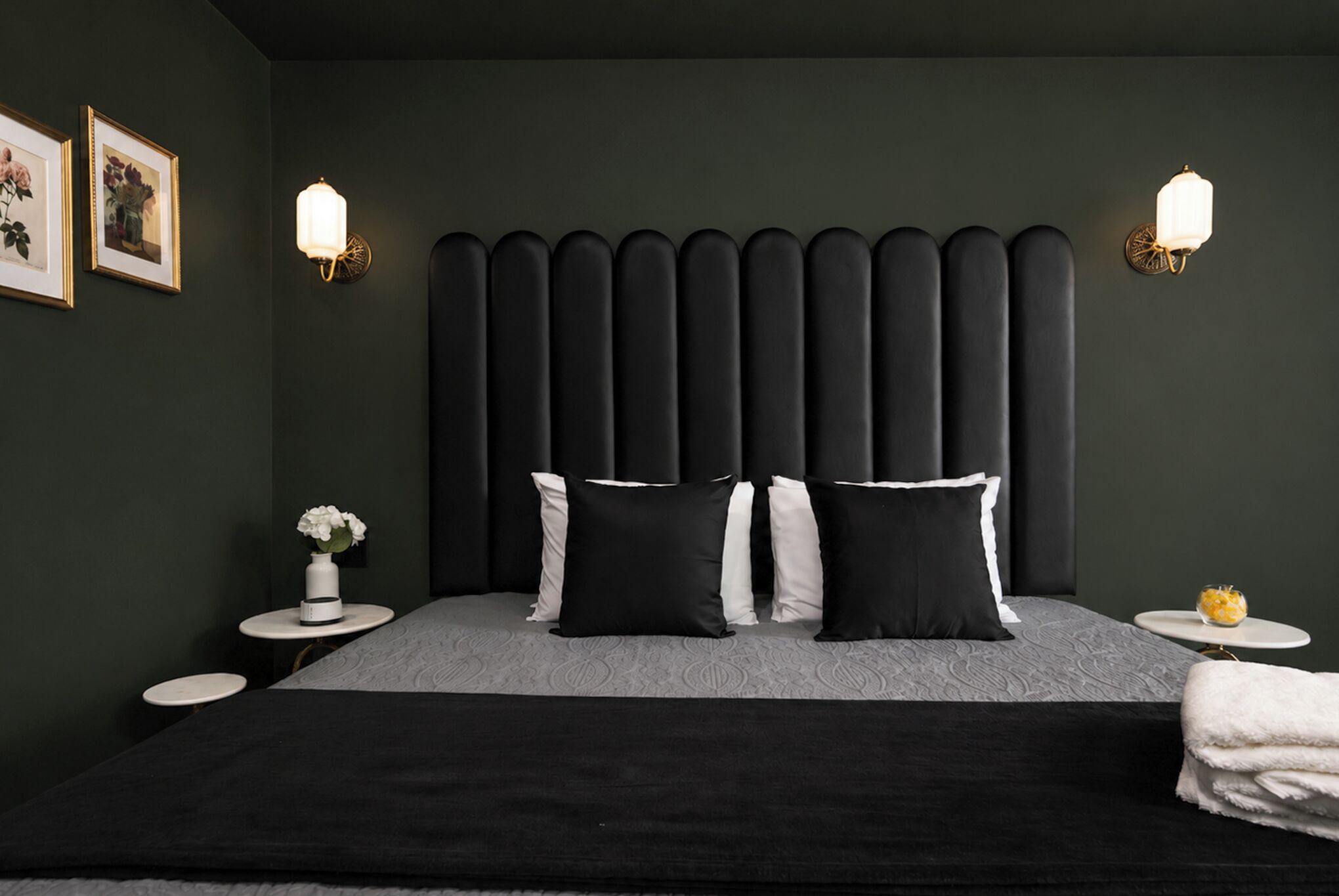 1 bedroom, iron/ironing board, internet, bed sheets