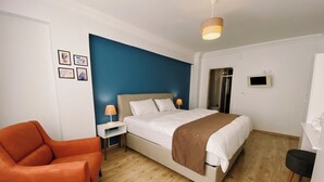 Studiosuite, 1 King-Bett, Raucher | Schreibtisch, laptopgeeigneter Arbeitsplatz, kostenloses WLAN