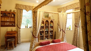 1 chambre, fer et planche à repasser, lit parapluie, Wi-Fi gratuit