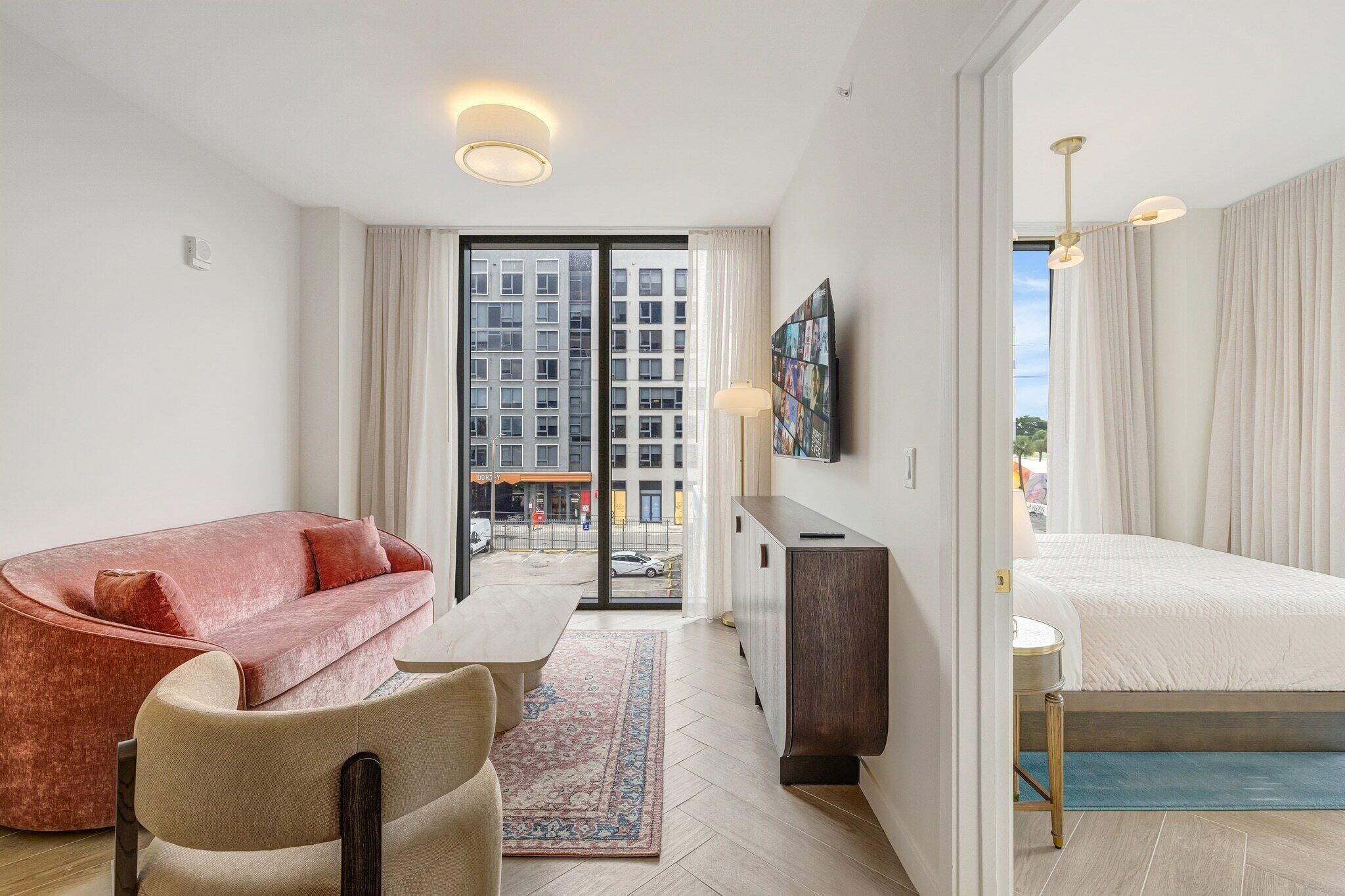 Luxury Apartment, City View | Blackout curtains, iron/ironing board, free WiFi