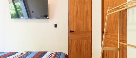 Deluxe Apartment, Patio | WiFi (free)