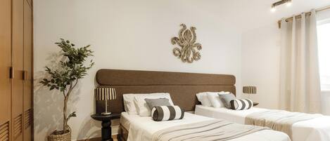 3 chambres, fer et planche à repasser, Wi-Fi gratuit, draps fournis