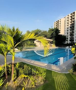 Pool - Vista, Sierra y Mar | 3BD Apt w/ Pool & Jacuzzi (Santa Marta)