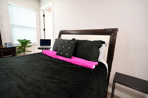 Luxury 2-Bedroom Apartment / Duplex Shared Living Bartow near Lakeland LEGOLAND