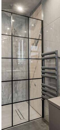 5 En-suite luxury villa in London