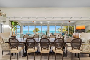 Interior - The Dream House / Gulf Front Luxury Retreat (Marathon)