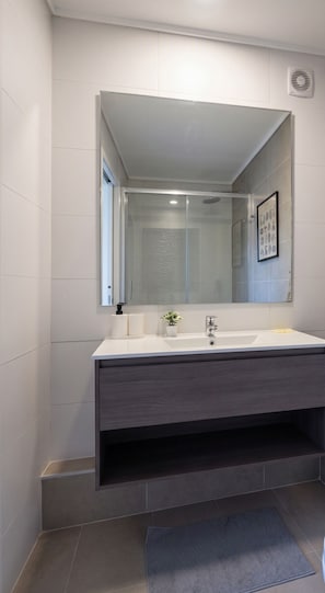 Apartment, 1 Bedroom | Bathroom - Santiago Centro Histórico-Domus Travels (Santiago)