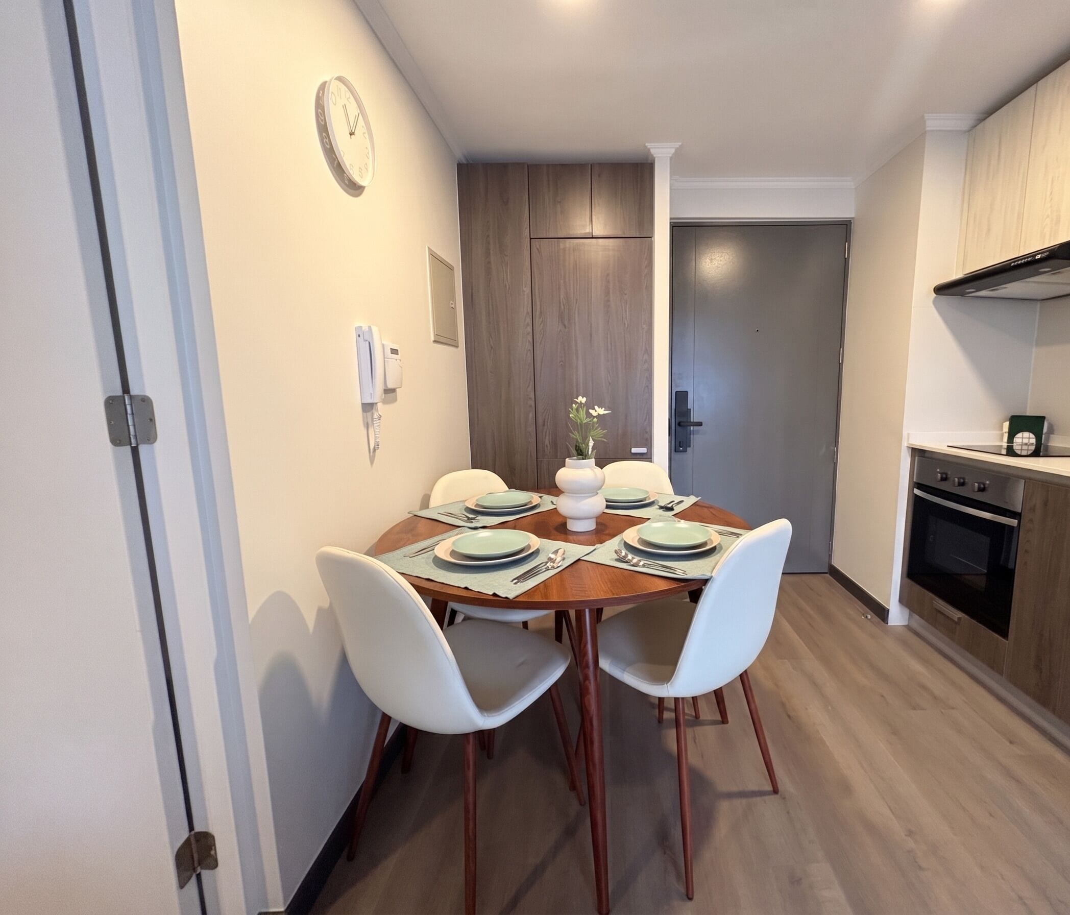 Apartment, 1 Bedroom | Dining