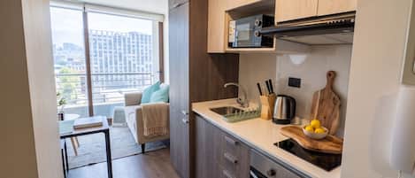 Apartment, 1 Bedroom | Private kitchen