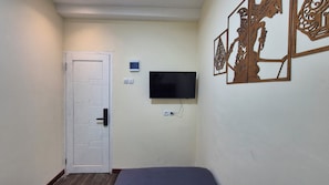 Single Room, Shared Bathroom | Bahagian dalam