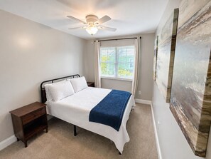 3 Schlafzimmer, Bügeleisen/Bügelbrett, WLAN, Bettwäsche