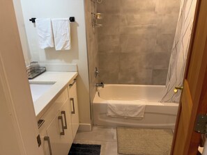 Bathroom - North Van Escape: Private 2BR Basement Near Grouse & Capilano Bridge (North Vancouver)