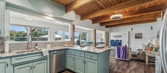 All about that Bass lake house on beautiful lay lake