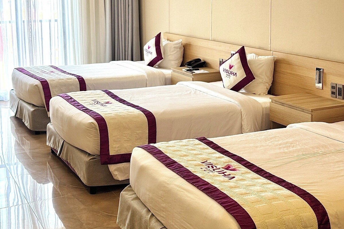 Superior Triple Room, City View | In-room safe, blackout curtains, soundproofing