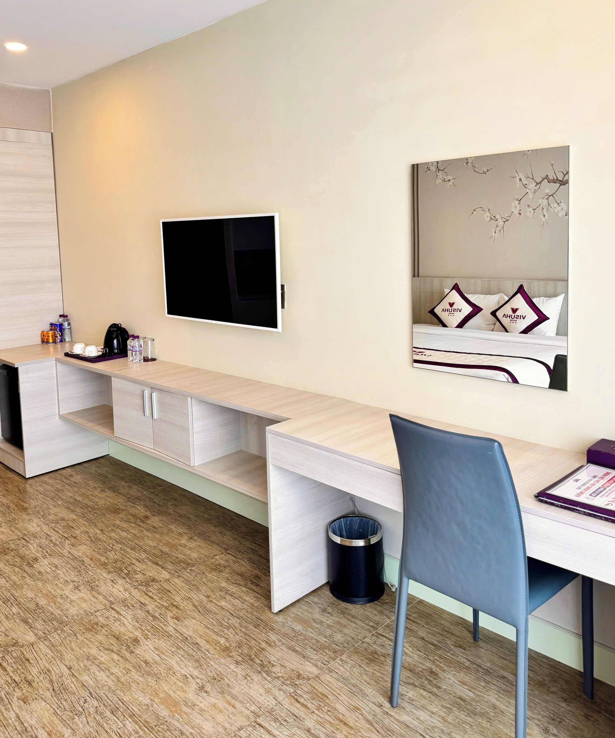 Dobbeltrom – deluxe, balkong, byutsikt | Innvendig