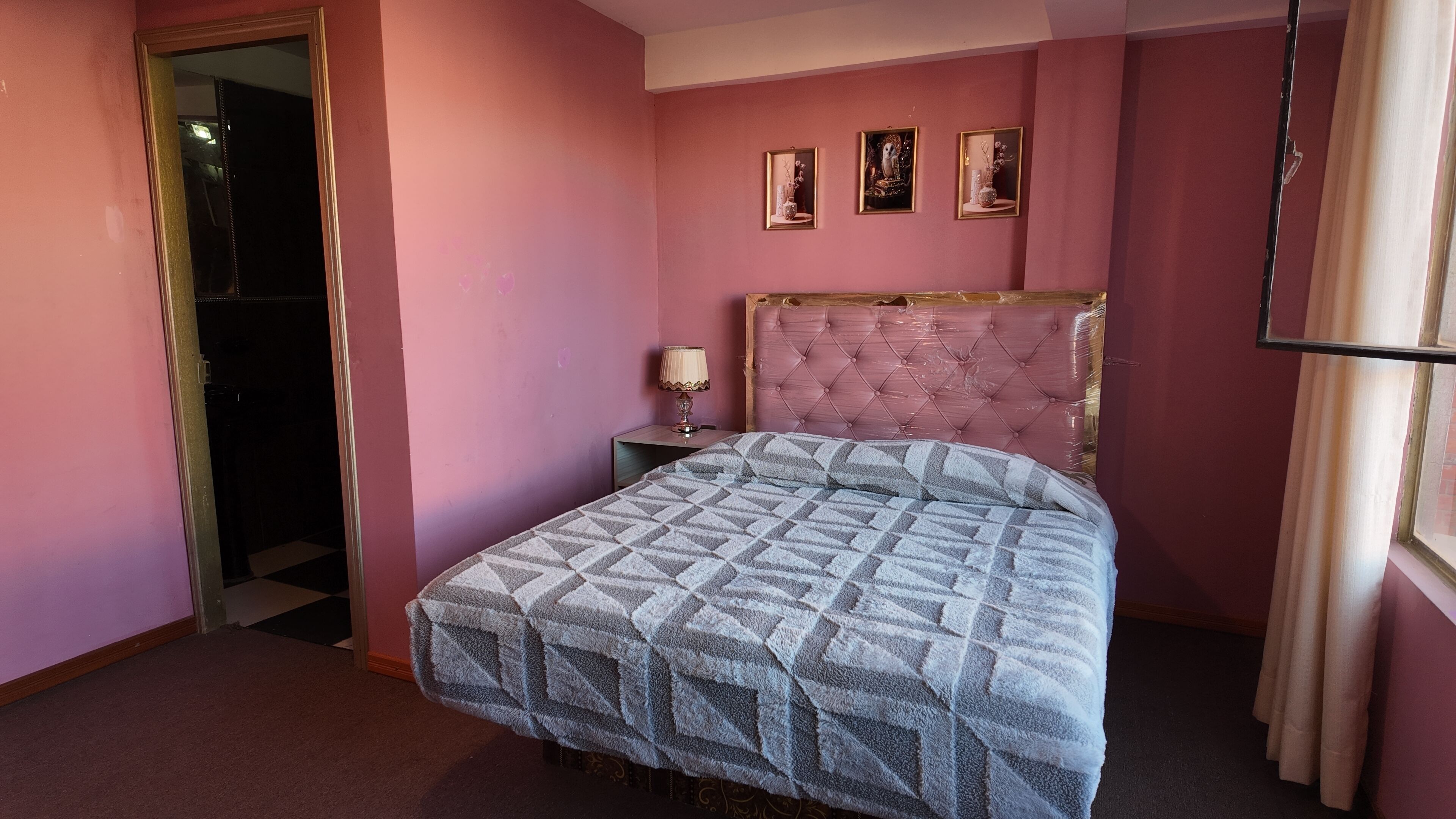 Comfort Double Room, City View | Desk, laptop workspace, blackout drapes, soundproofing