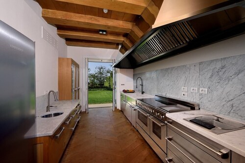 Villa La Perla - Stunning villa on luxury estate