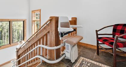 Rare 2 bedroom in The Colony!