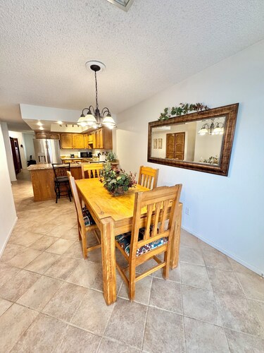 3BR Yuma Condo Pool & Pets Welcome Free