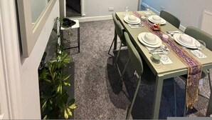 House - The Landmark Comfy 2BR Home in Rugby Sleeps 5 (Rugby)