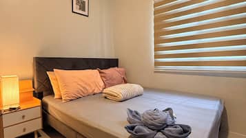 Bügeleisen/Bügelbrett, WLAN, Bettwäsche