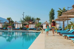 Pool - Kraal Hotel Vlore (Vlorë)