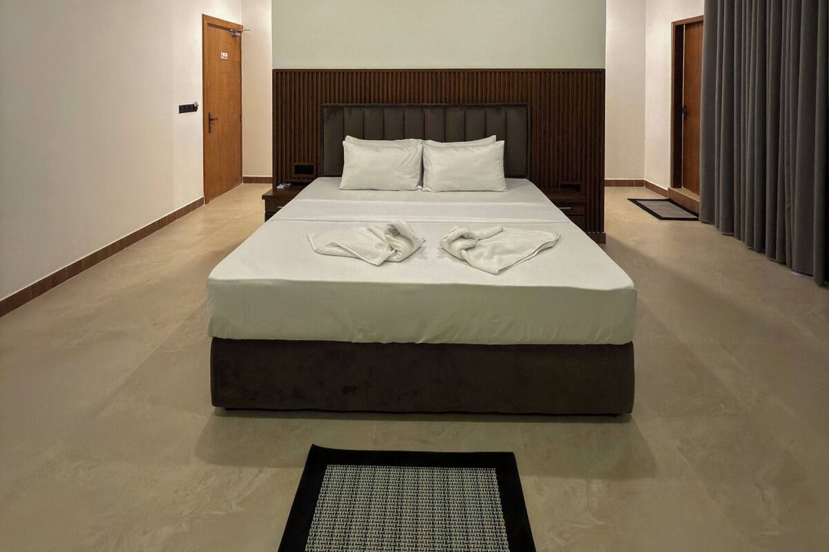 Studio Suite Superior, ban công, quang cảnh sân vườn | Bàn, khu vực làm việc phù hợp cho laptop 