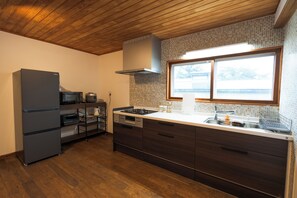 Private kitchen - Shakotan bleu cachette (Shakotan-cho, Shakotan-gun)