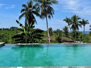 Utomhuspool