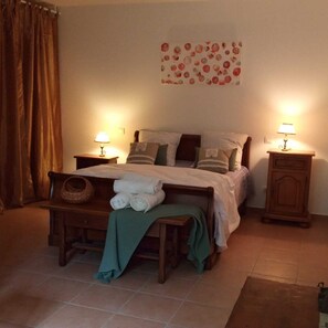 Room - Vrbo Property (Le Tignet)