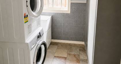 Modern, cozy and comfortable home in a prime Frankston location.