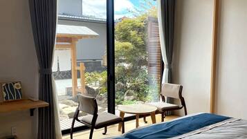 1 bedroom, WiFi (free), bed sheets