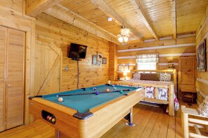 Spielezimmer