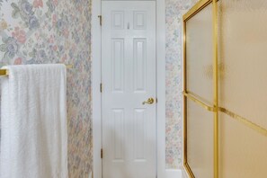 Interior - 6 Pools, Golf Course! Myrtle Beach Family Condo (Myrtle Beach)