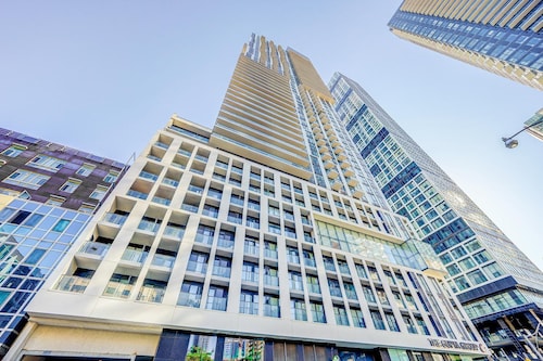 StayToronto - The Jarvis Suites