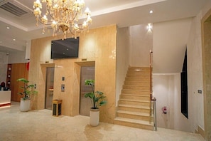 Interior - OnlyStay Midas Inn Mathura (Mathura)